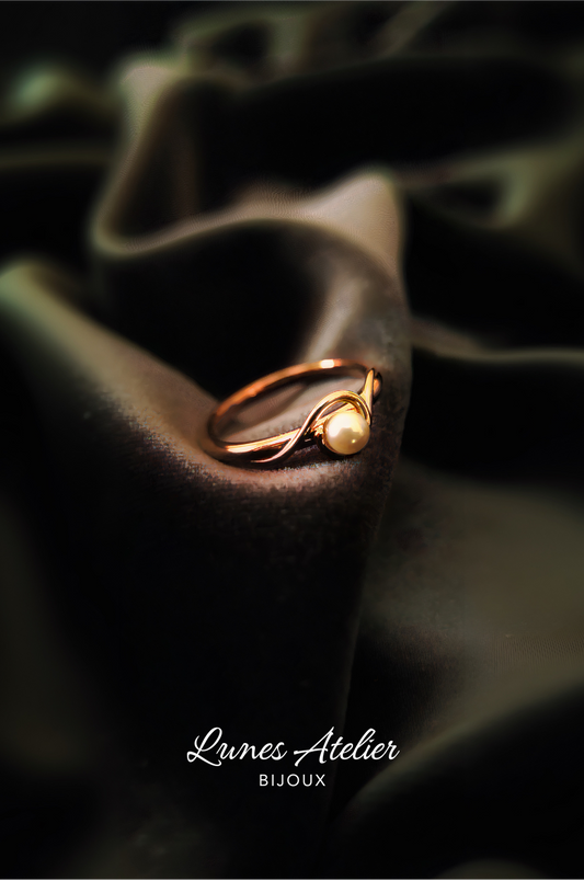 Lunes Atelier Pearl Series - 4mm Akoya Pearl Ring (18k Plated Silver)