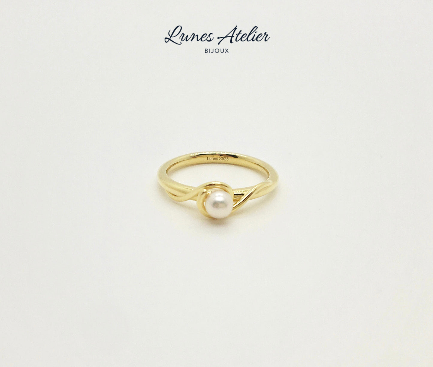 Lunes Atelier Pearl Series - 4mm Akoya Pearl Ring (18k Plated Silver)